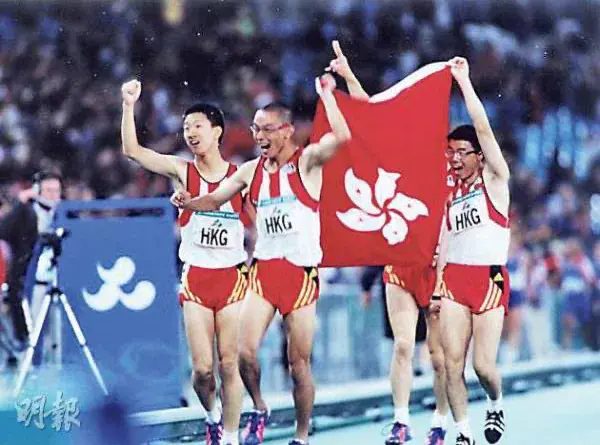 2000年悉尼殘奧會，是四人最後一次組隊參加4×100米和4×400米接力賽，拿下了兩項賽事的銅牌。 
